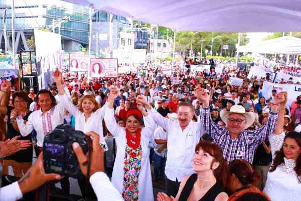 Clara Brugada en evento donde anunció su intención de ser jefa de gobierno en CDMX