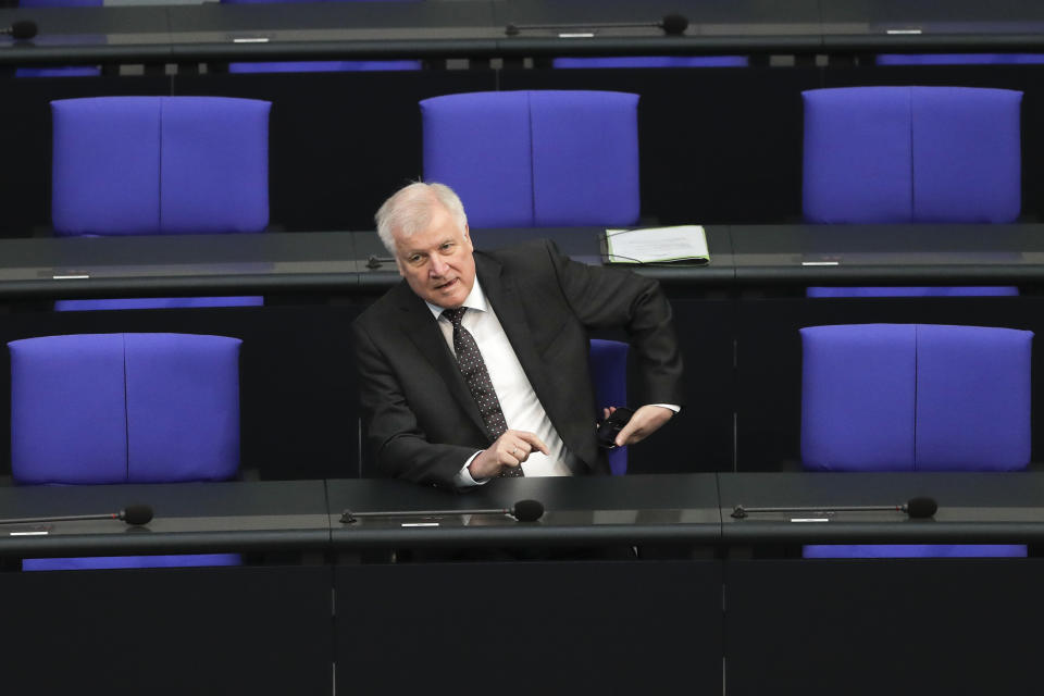 Horst Seehofer am 4. Juli 2018 im Bundestag (Bild: AP Photo/Markus Schreiber)