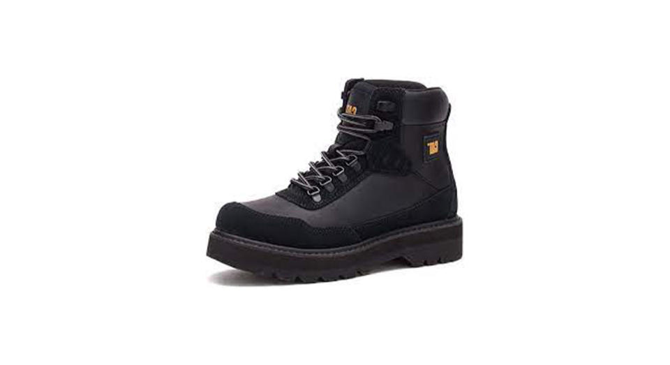 CAT Conquer 2.0 lace up walking boots in black leather 