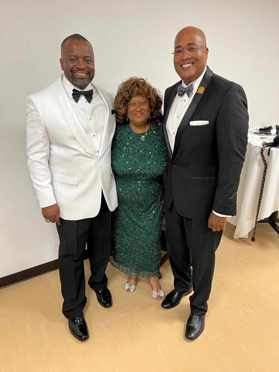 Former National Alumni Association President Gregory Clark (left), Distinguished Alumni Awards Committee Chair Doris Hicks (center) and NAA President Curtis Johnson, Jr. (right) take a photo during the 2022 NAA Convention held in Tallahassee in June.
