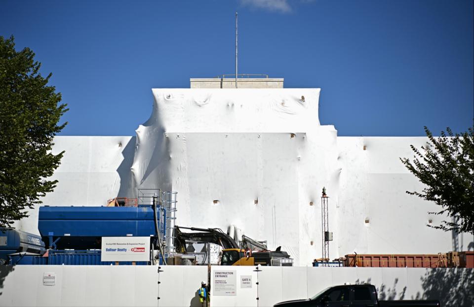 <span>The Marriner S Eccles Federal Reserve building is covered in protective plastic during renovations in Washington on September 19, 2023</span><div><span>Mandel NGAN</span><span>AFP</span></div>