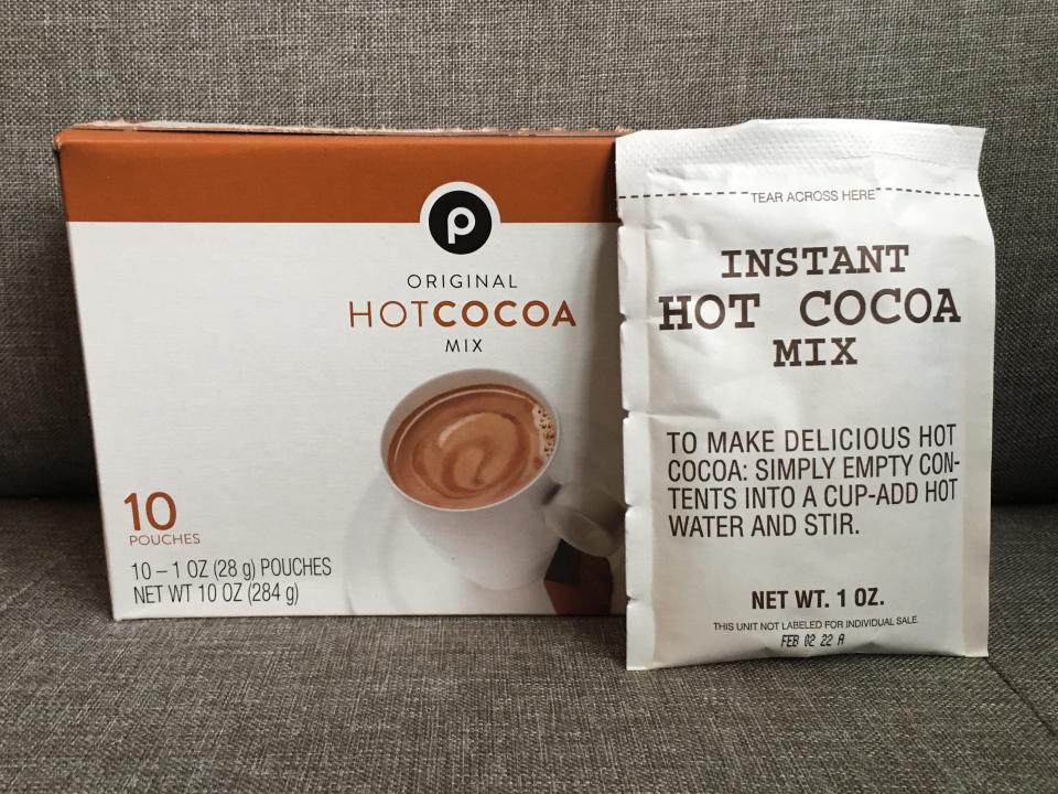 box of Publix hot cocoa with pack taken out