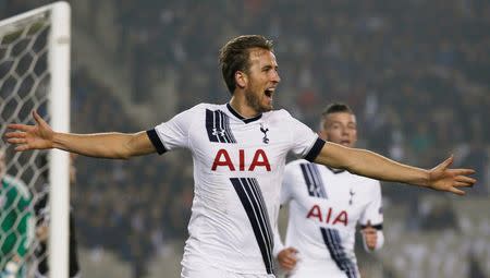 Football Soccer - Qarabag FK v Tottenham Hotspur - UEFA Europa League Group Stage - Group J - Tofiq Bahramov Stadium, Baku, Azerbaijan - 26/11/15 Harry Kane celebrates after scoring the first goal for Tottenham Action Images via Reuters / Peter Cziborra