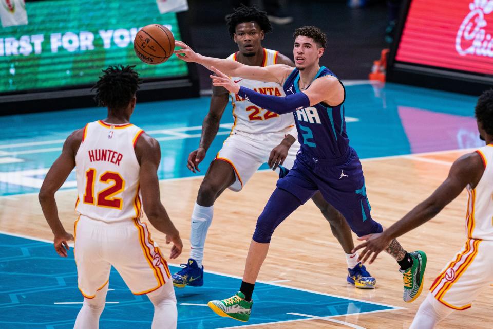 Charlotte rookie LaMelo Ball has excelled at the passing game, helping the Hornets to possible top 4 playoff seed in the Eastern Conference. “His playmaking, passing ability and vision is very contagious,” Hornets coach James Borrego said.