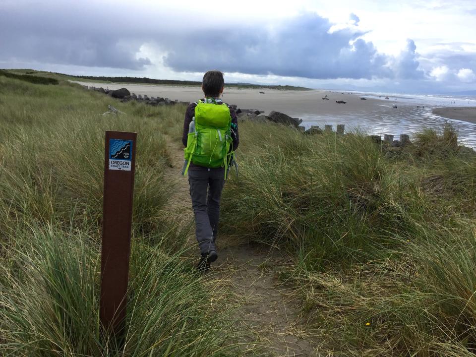 Bonnie Henderson has written a book about backpacking the Oregon Coast Trail .