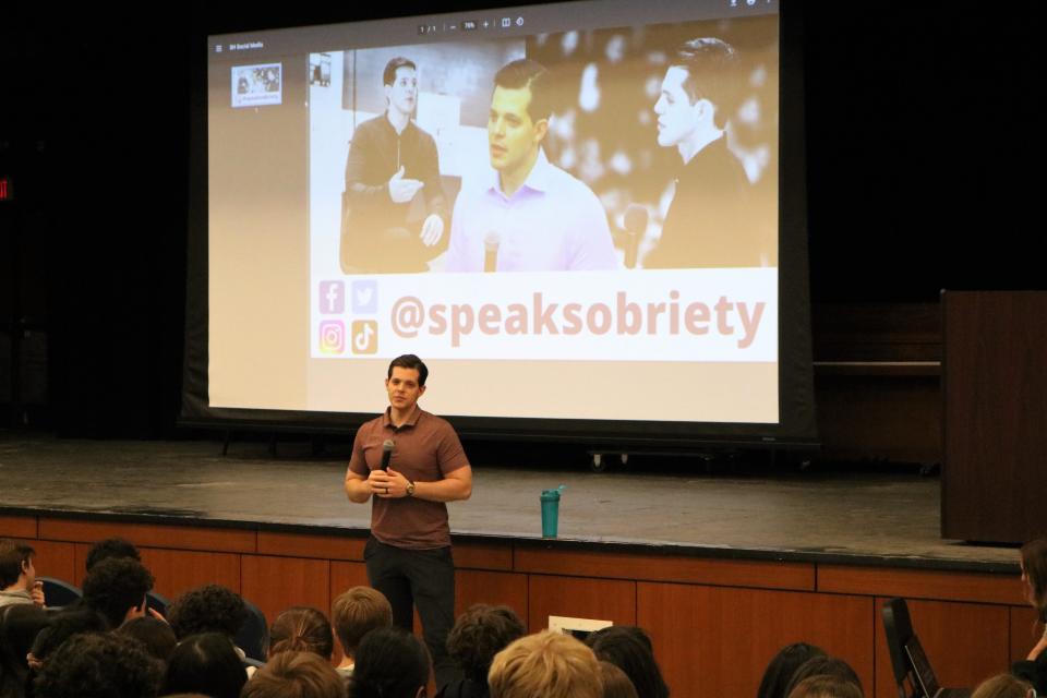 Speak Sobriety Founder Stephen Hill visited Edison and Roosevelt Intermediate Schools to share his real life struggle with substance abuse and his journey to recovery.