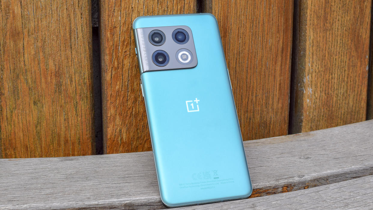 a photo of the OnePlus 10 Pro