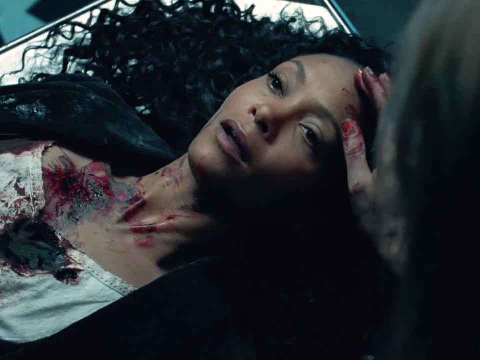 Maeve and someone Westworld season 2 trailer