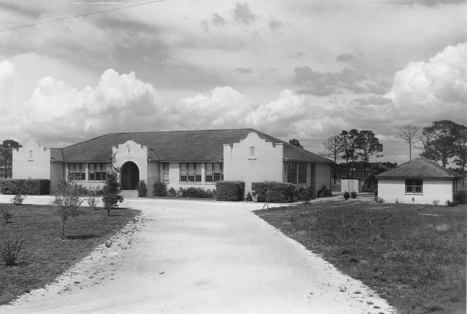 Fruitville Elementary School, ca 1945.