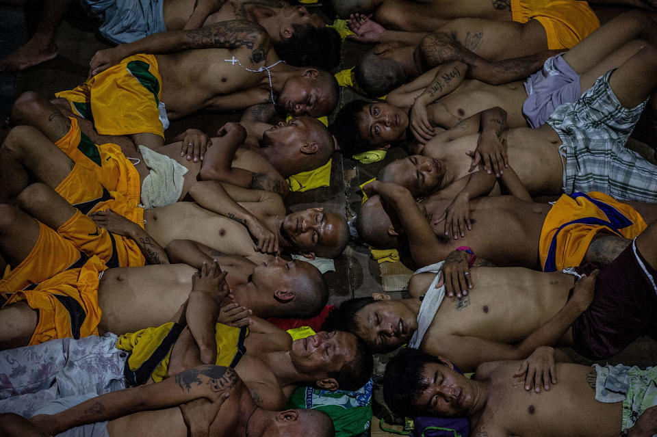 Photos reveal packed Quezon City Jail in the Philippines