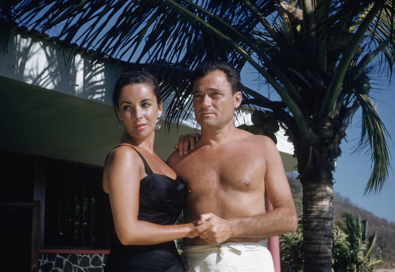 Elizabeth Taylor is photographed with her husband, Mike Todd, during their Acapulco honeymoon in 1957. Many Hollywood stars travelled to the city in the ’50s and ’60s before other destinations began welcoming tourists. Photo from Getty Images.