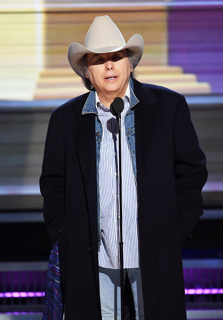 Dwight Yoakam