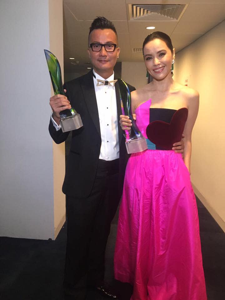 Chen Han Wei and Zoe Tay at Star Awards 2017 (Photo: Channel 8's Facebook page)