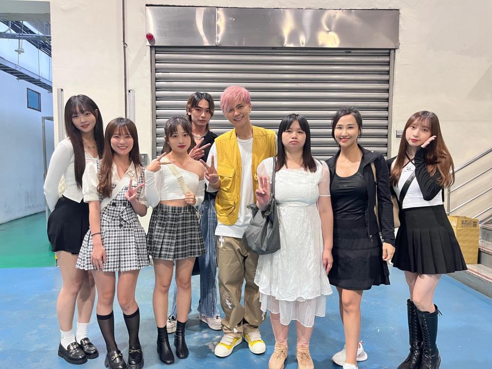 薛影儀與「心動女孩」等欣賞「2023羅志祥演唱會EVOLUTION台北站」小巨蛋演唱會。