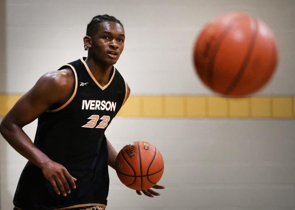 Brandon Huntley-Hatfield joins some of the top high school basketball players in the country in a scrimmage for the Allen Iverson Roundball Classic at the Streets Ministries basketball court in Downtown Memphis, Tenn. on Thursday, May 6, 2021. 