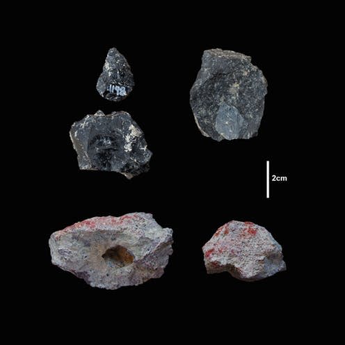 <span class="caption">By about 320,000 years ago, humans in Kenya began using color pigments and manufacturing more sophisticated tools.</span> <span class="attribution"><span class="source">Human Origins Program, Smithsonian</span></span>