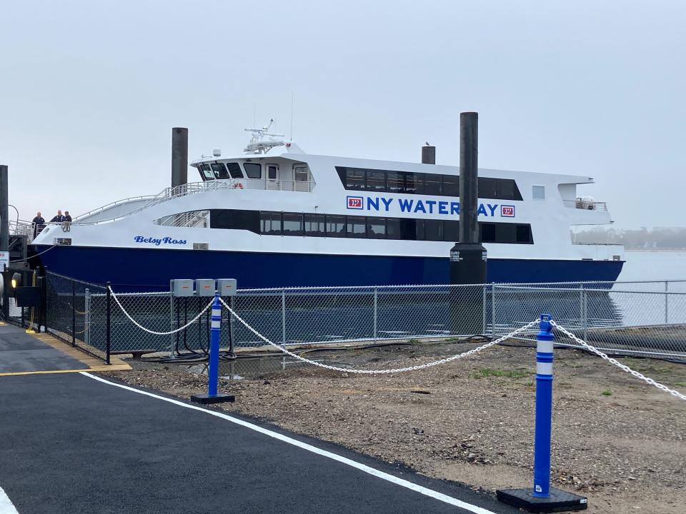 NY Waterway offers direct routes from the ferry landing at 100 Radford Ferry Road in South Amboy to Downtown at Brookfield Place and Midtown at West 39th St.