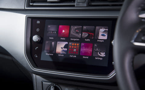 2017 Seat Ibiza apps on touchscreen 