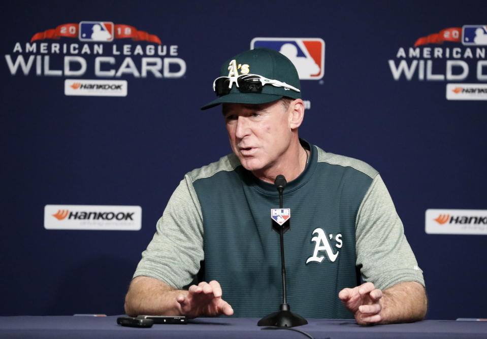 Bob Melvin was named Manager of the Year for the third time in his career. (EFE/JASON SZENES)