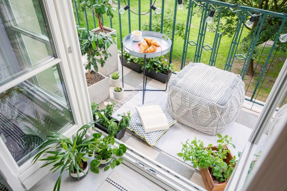 Outdoor Reading Nook