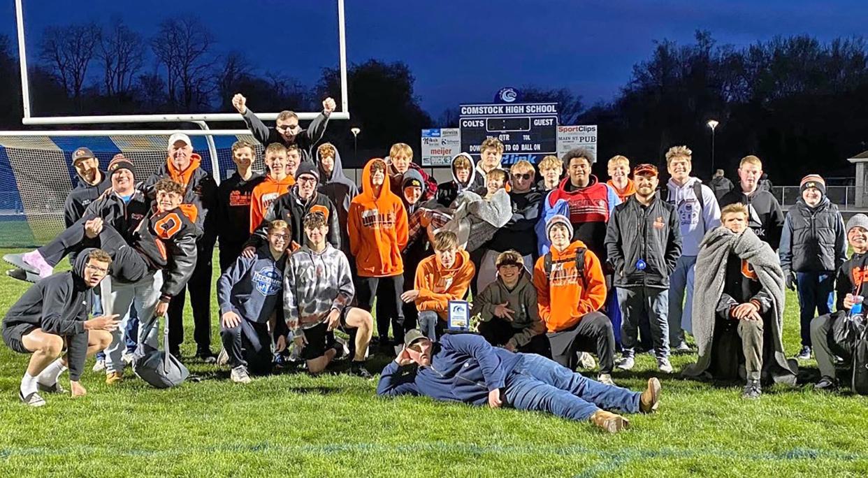 The Quincy Oriole boys took second place at Friday's Comstock Invite while Bronson took seventh