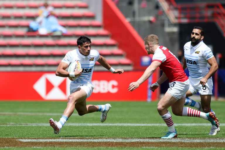 Los Pumas 7s fueron imparables para los británicos en el Seven de Toulouse; jugarán las semifinales este sábado a las 14.05