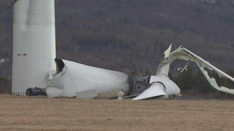 People near snapped wind turbine say winds were high but not unprecedented