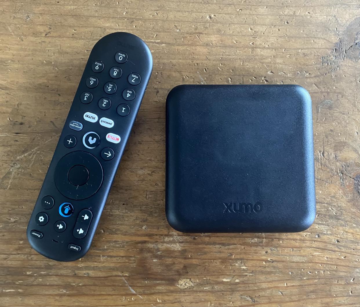  Xumo Stream Box. 