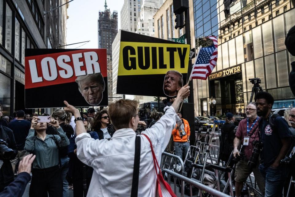 Crowds outside Trump Tower on Friday (Getty Images)