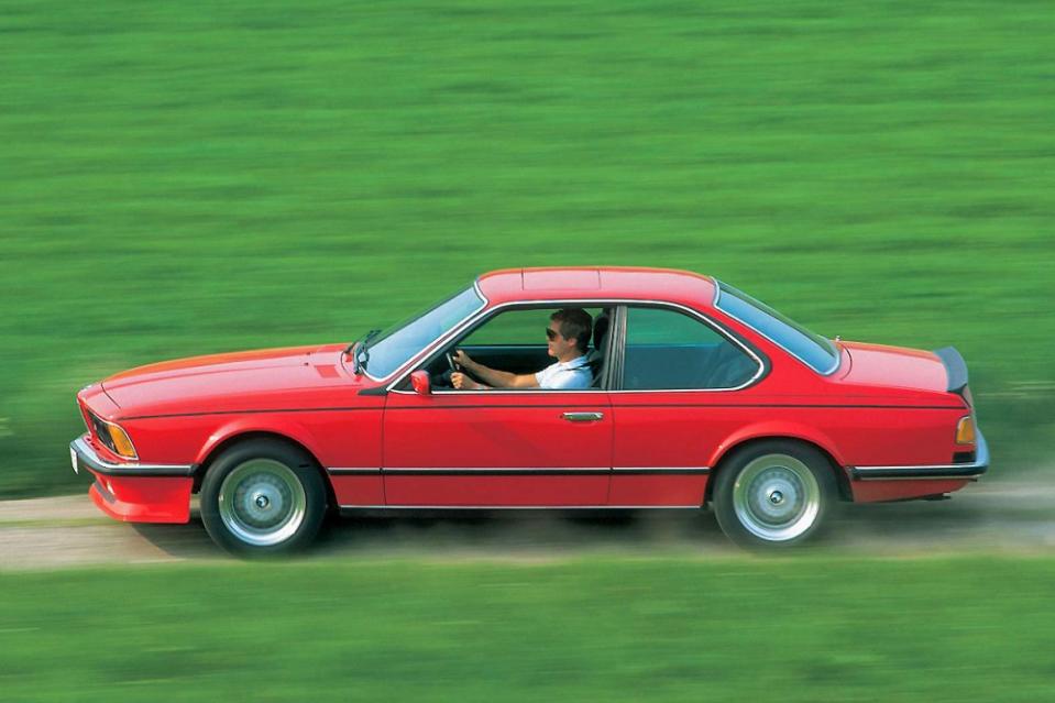 1983年發表的BMW M635CSi，以其絕美身形擄獲所有車迷目光焦點。