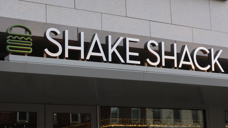 Shake Shack store front 