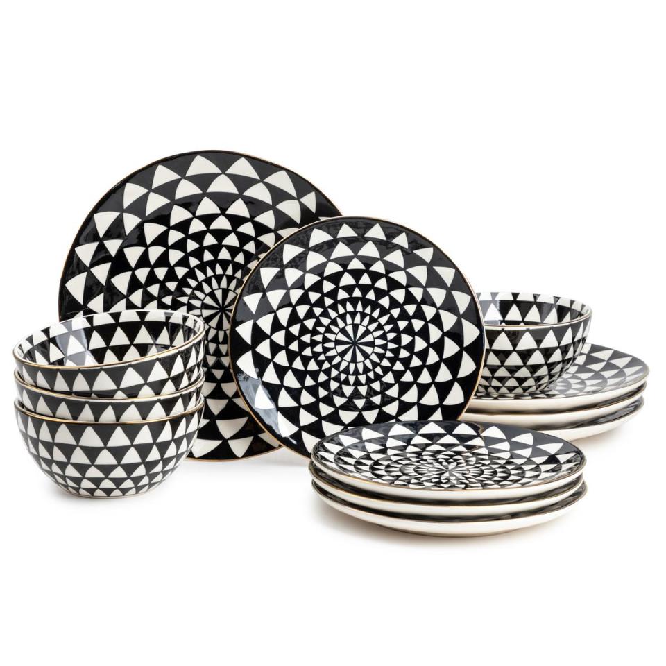 Thyme & Table 12-Piece Dinnerware Set