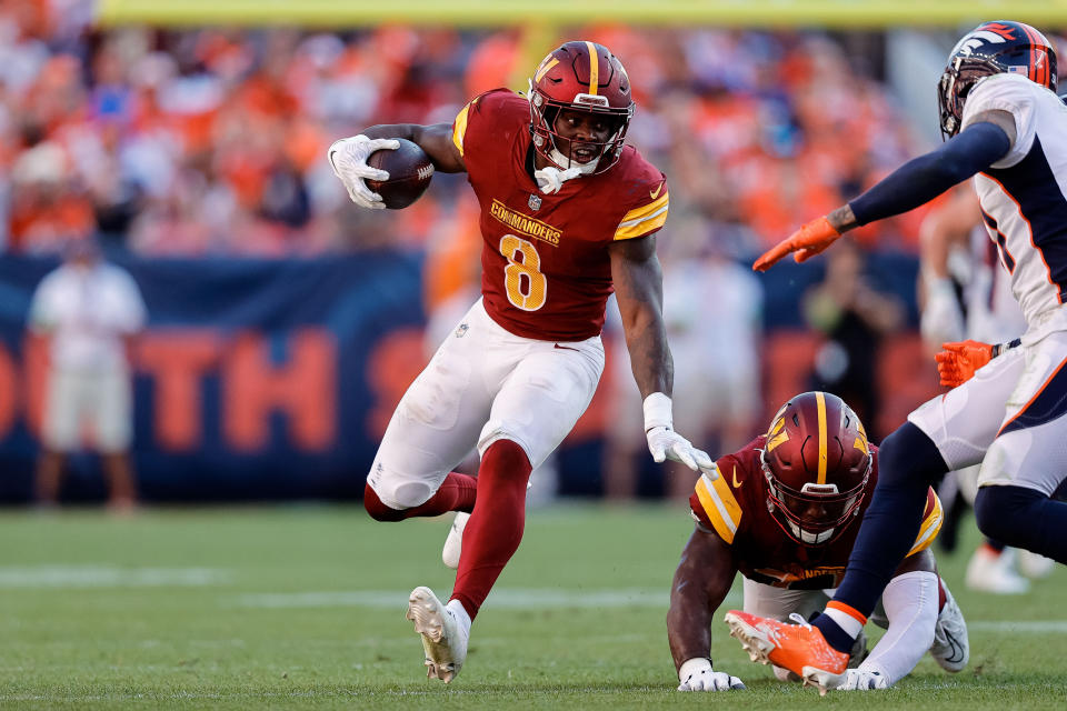 Washington Commanders running back Brian Robinson Jr. (8). Mandatory Credit: Isaiah J. Downing-USA TODAY Sports