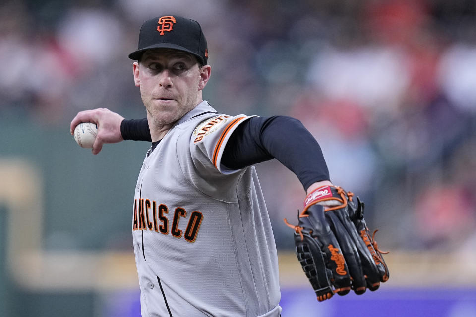 San Francisco Giants starting pitcher Anthony DeSclafani delivers during the first inning of a baseball game against the Houston Astros, Tuesday, May 2, 2023, in Houston. (AP Photo/Kevin M. Cox)