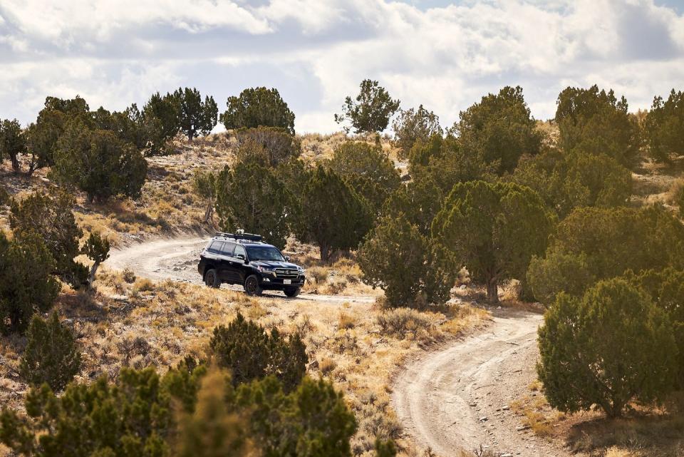 2020 Toyota Land Cruiser Heritage Edition Is Even More Capable and Luxurious