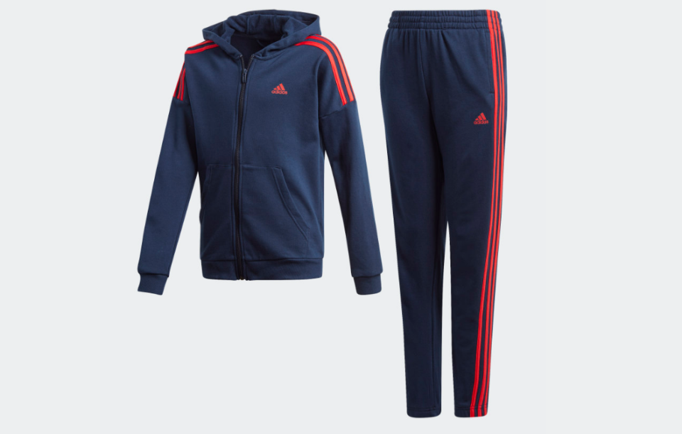 CONJUNTO DE CHAMARRA Y PANTS / Imagen: Adidas México