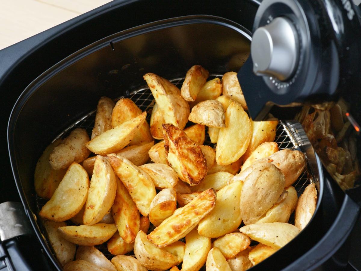 10 of the best meals to make in an air fryer, according to chefs