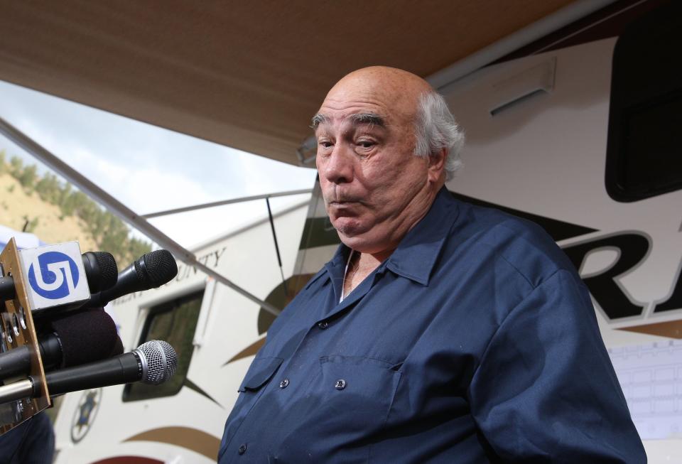 Bob Murray at a press conference after six miners were trapped 1,500 feet beneath the surface in August 2007.&nbsp; (Photo: Justin Sullivan via Getty Images)