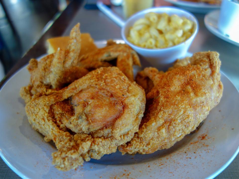 Jazzy's Restaurant and Lounge: Hot Dusted Fried Chicken, served with side of Mac and Cheese