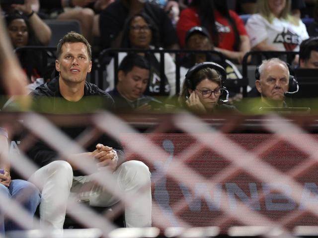 Tom Brady sat courtside at the Las Vegas Aces game and Kelsey Plum barked  at him before putting on a show