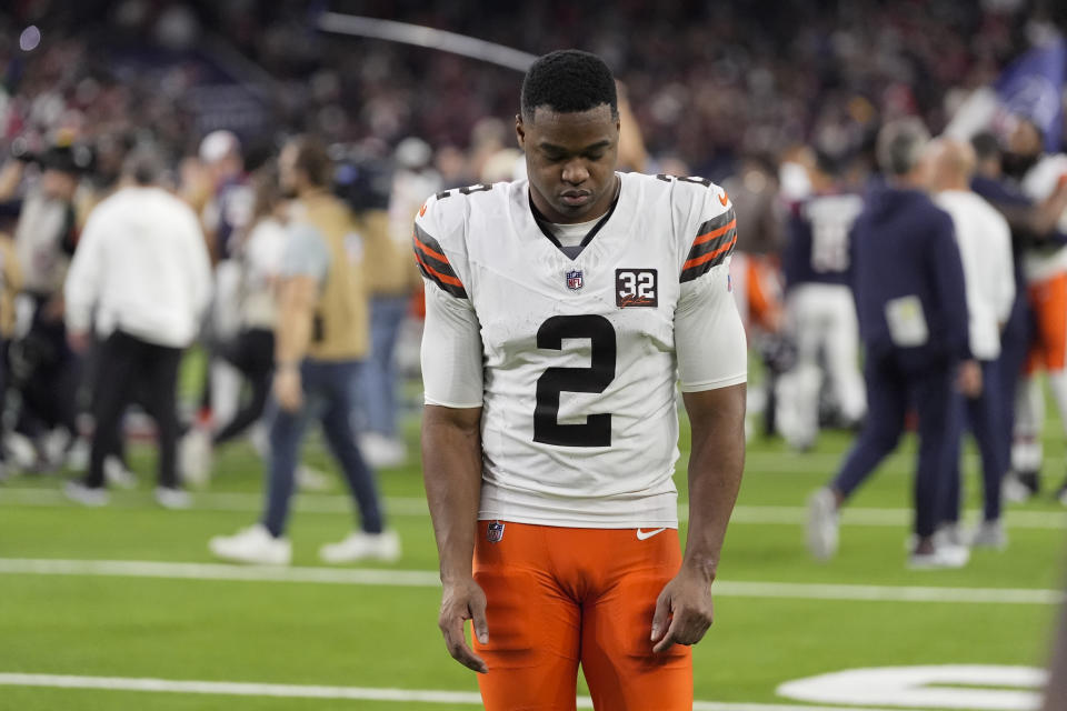 Cleveland Browns wide receiver Amari Cooper leaves the field after their loss against the Houston Texans in an NFL wild-card playoff football game Saturday, Jan. 13, 2024, in Houston. (AP Photo/David J. Phillip)