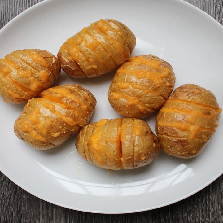 Crispy Hasselback potatoes