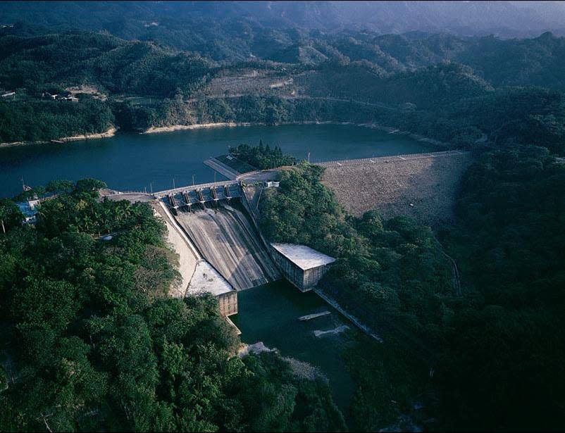 近兩週鋒面接續報到，明德水庫增加500萬噸，有效蓄水量約1,200萬噸，蓄水量達95.21%   圖：取自水利署中區水資源局