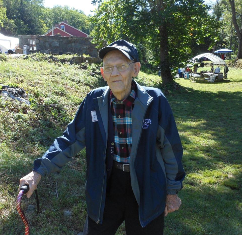 Clinton Leet (1922-2013) attended the first annual Canal Festival in August 2013 hosted by Wayne County Historical Society at their newly opened D&H Canal Park at Lock 31. Leet, a former trustee, is credited with proposing in 1995 that the Society acquire the property and build a canal park, a mile west of Hawley, PA.