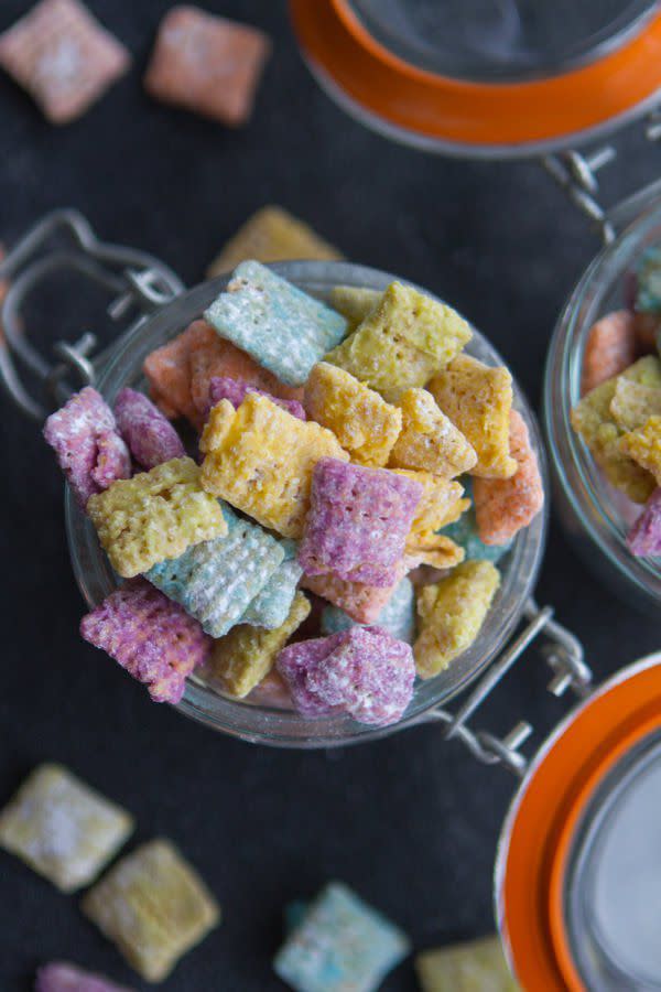 Rainbow Puppy Chow