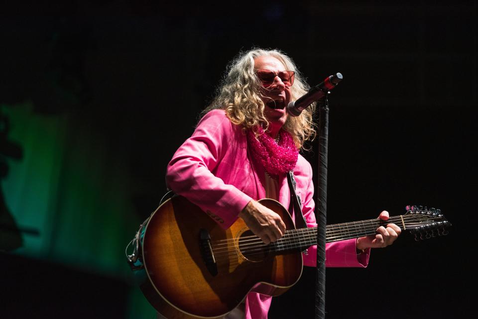 Collective Soul will be up first at 5 p.m. Saturday for the Kickoff Weekend concert on the northwest side of Lambeau Field.