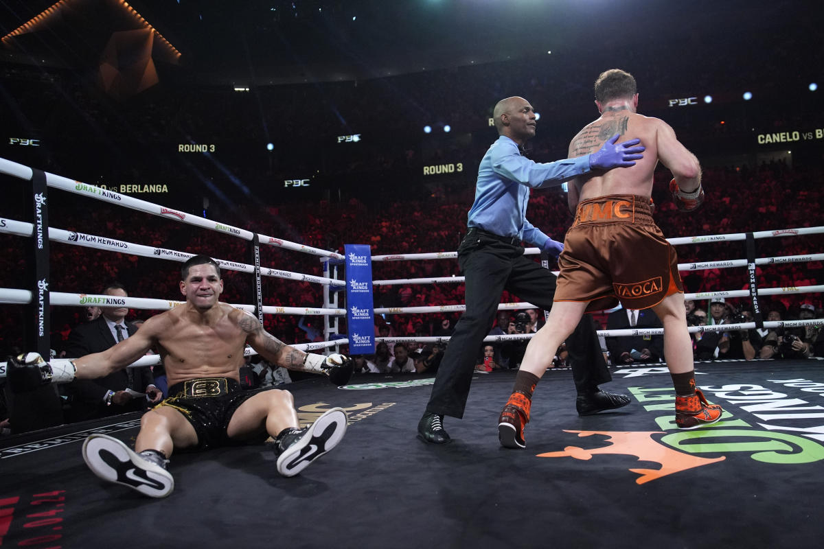 Canelo Alvarez wins unanimous decision in dominating title defense against Edgar Berlanga