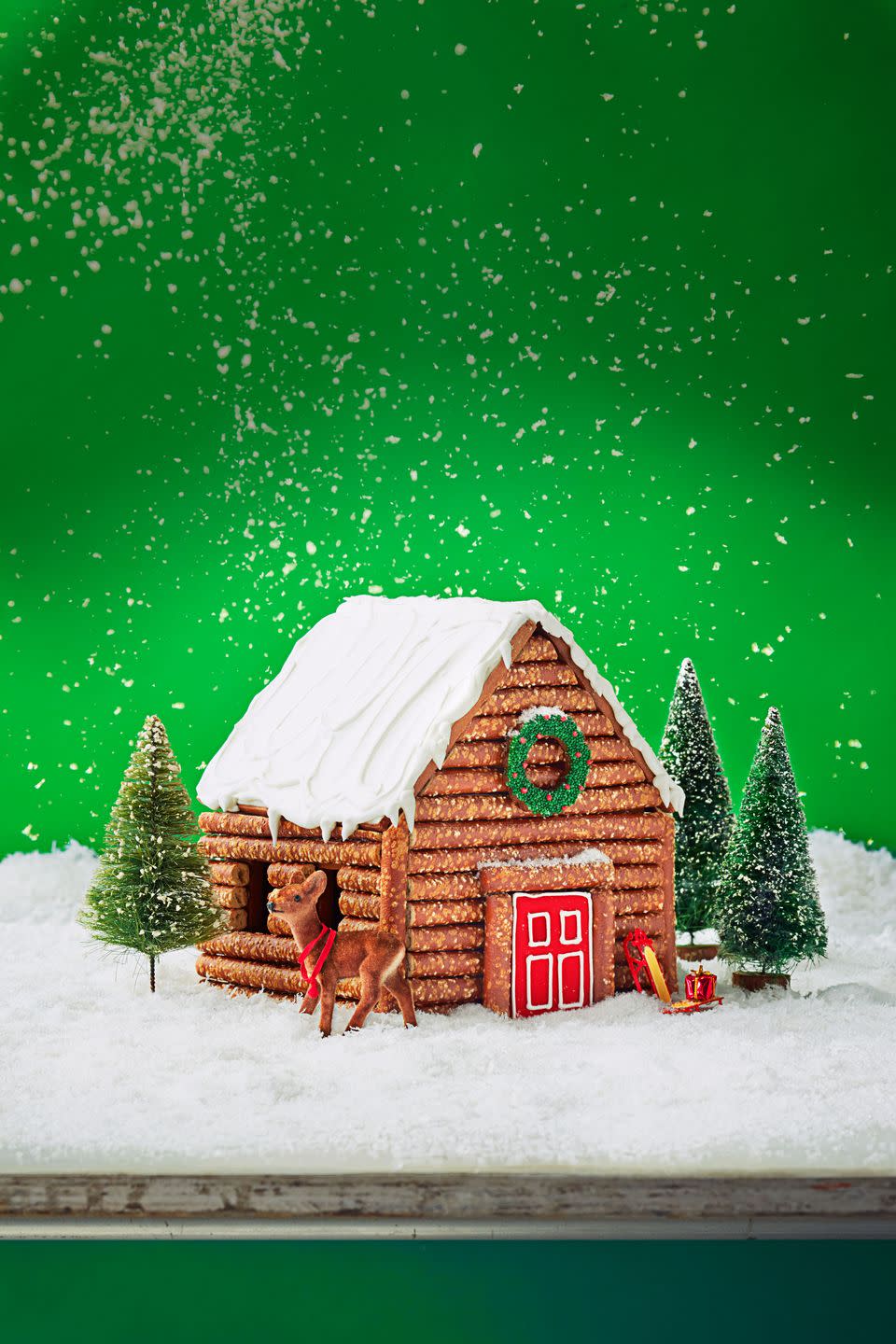 Pretzel Gingerbread Cabin