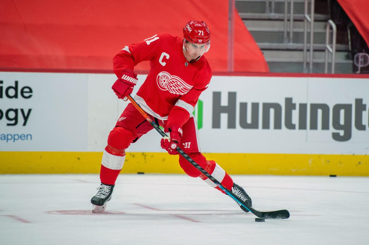 Detroit Red Wings - Number 71 in your programs Number 1 star of the week  in the NHL! DYLAN LARKIN!!! 🤩🤩🤩