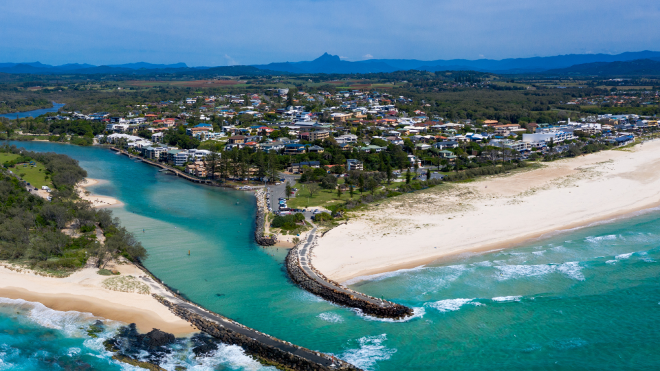 An aerial views of a regional suburb in Northern New South Wales.